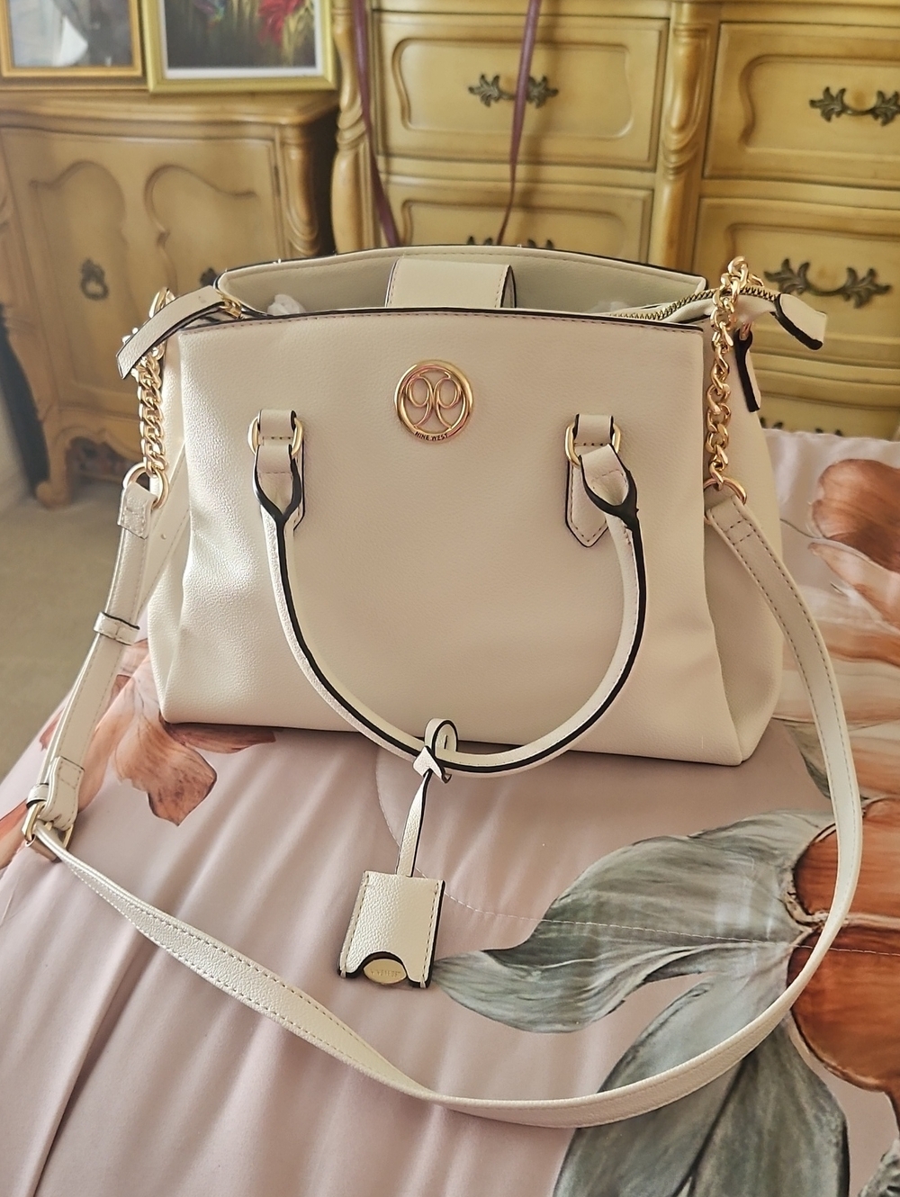Nine West Bone Cross Body Bag / Satchel Gold Hardware NWOT Plastic In Key Ring